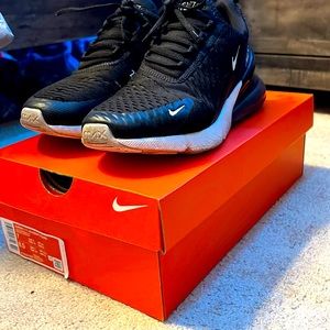 Nike Airmax 270’s